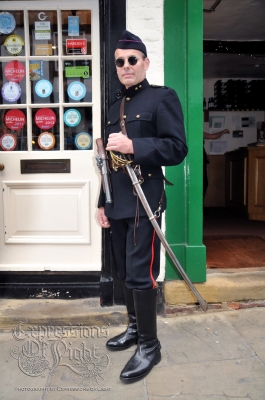 ExpoLight-Lincoln-City-Steampunk-Festival-2013-0027C_28Sample_Proof-Photography29.jpg